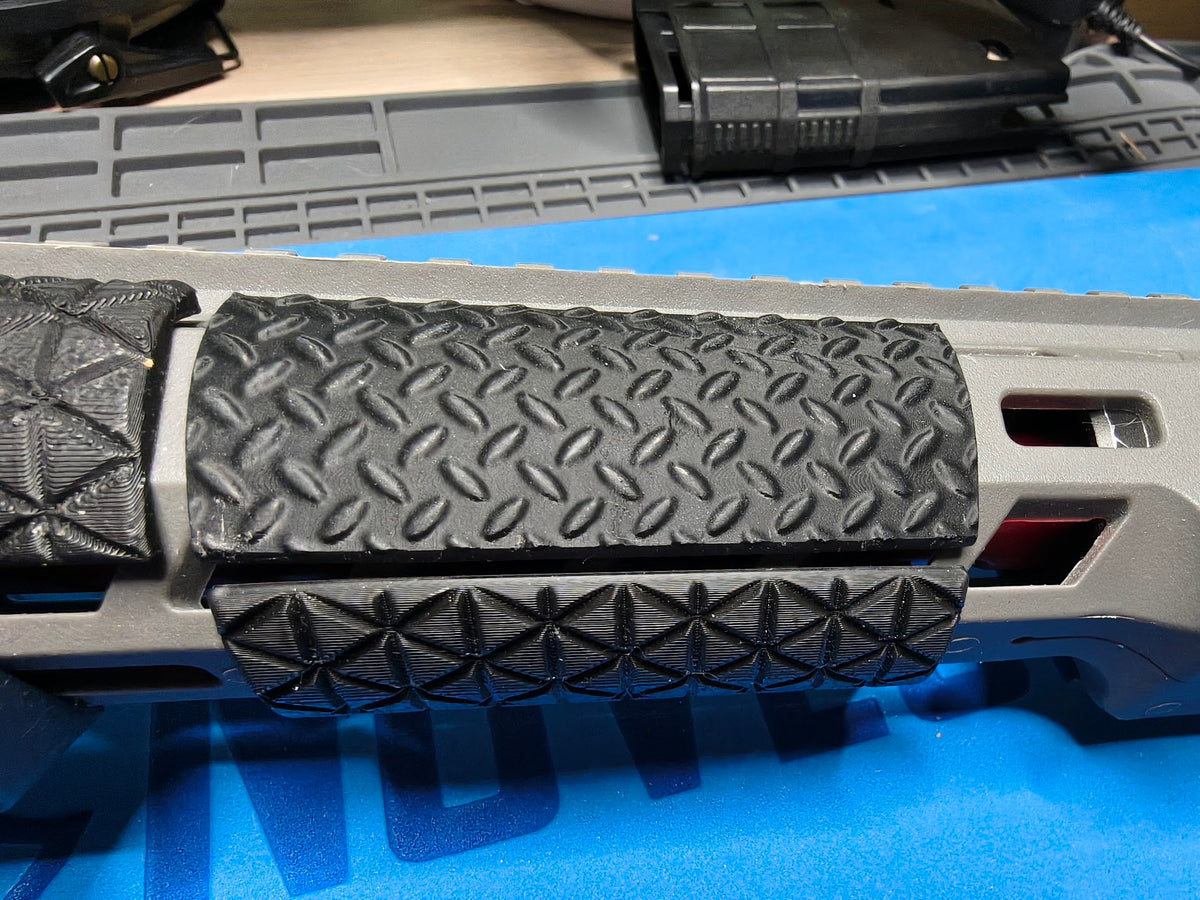 Quarterpipe Rail Covers